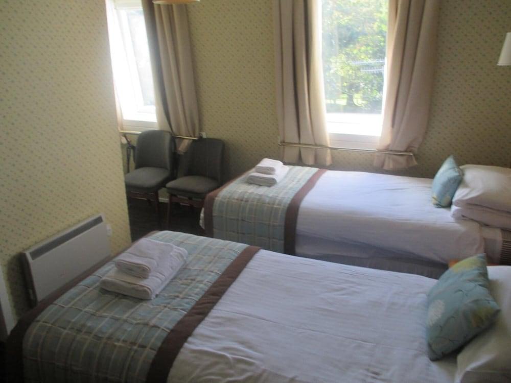 Caledonian Hotel 'A Bespoke Hotel' Ullapool Esterno foto