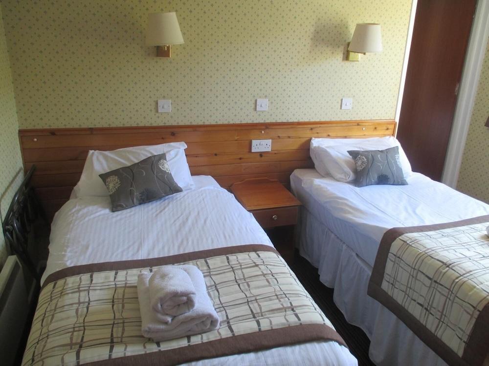Caledonian Hotel 'A Bespoke Hotel' Ullapool Esterno foto