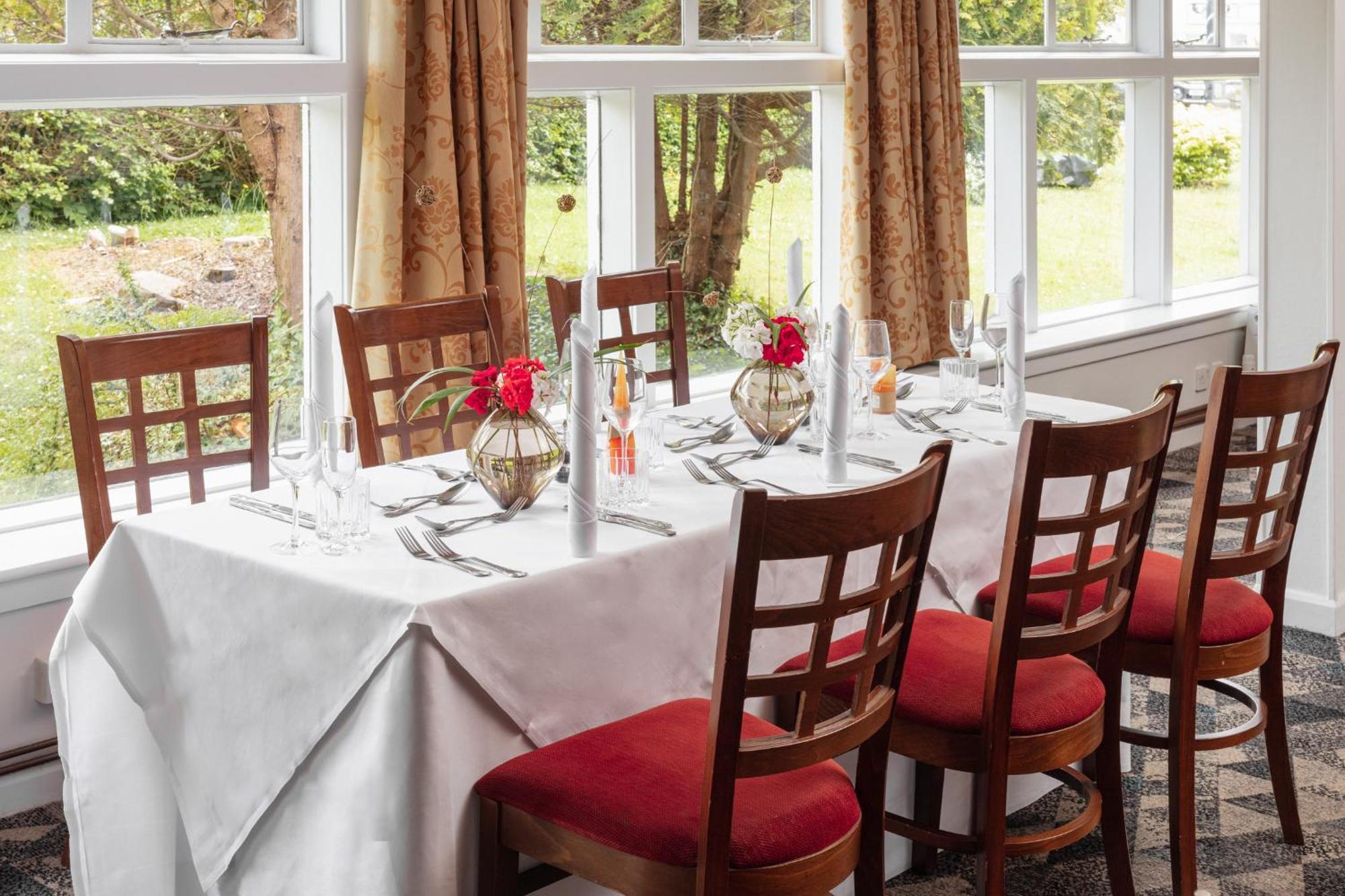 Caledonian Hotel 'A Bespoke Hotel' Ullapool Esterno foto