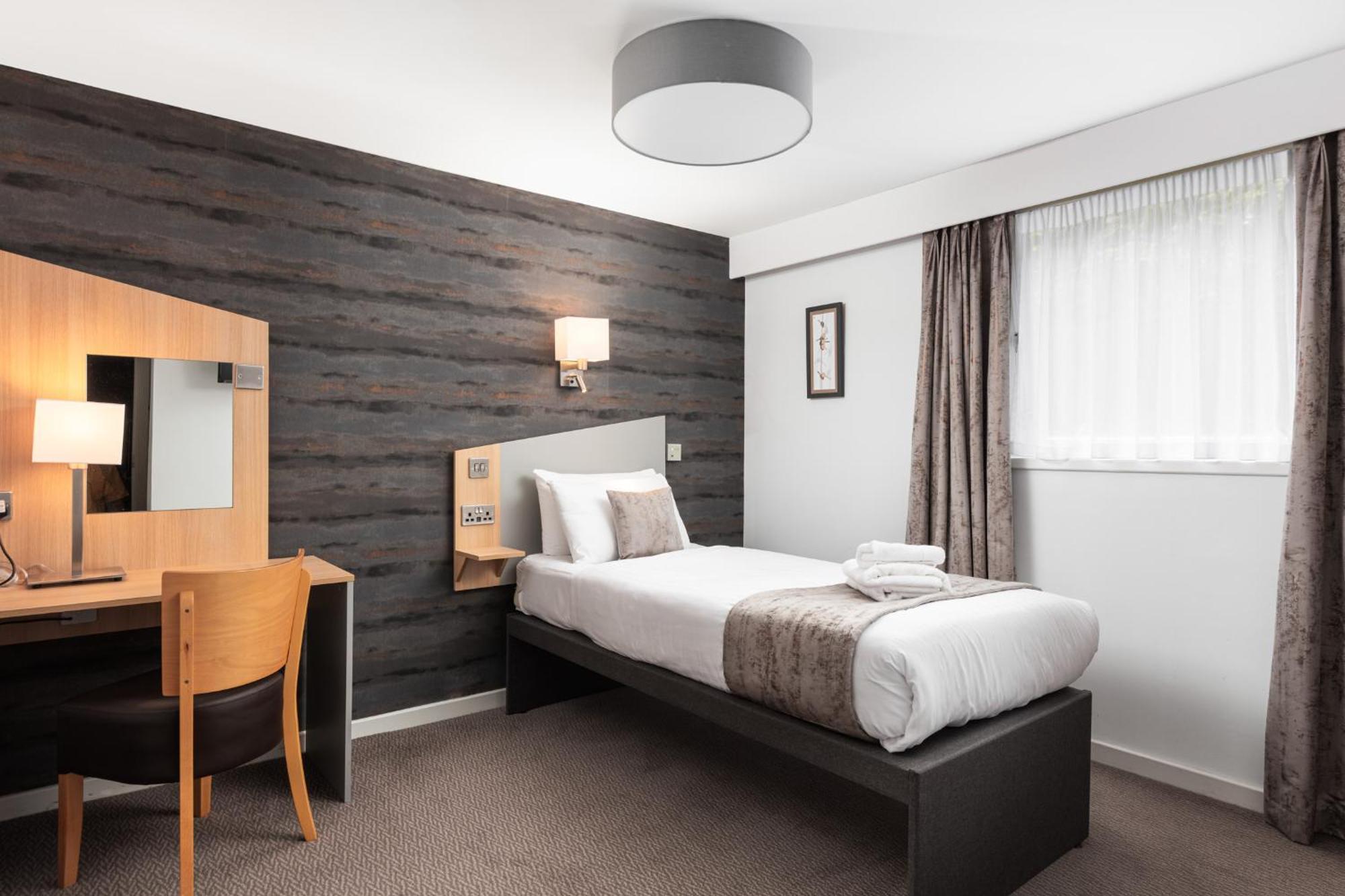 Caledonian Hotel 'A Bespoke Hotel' Ullapool Esterno foto