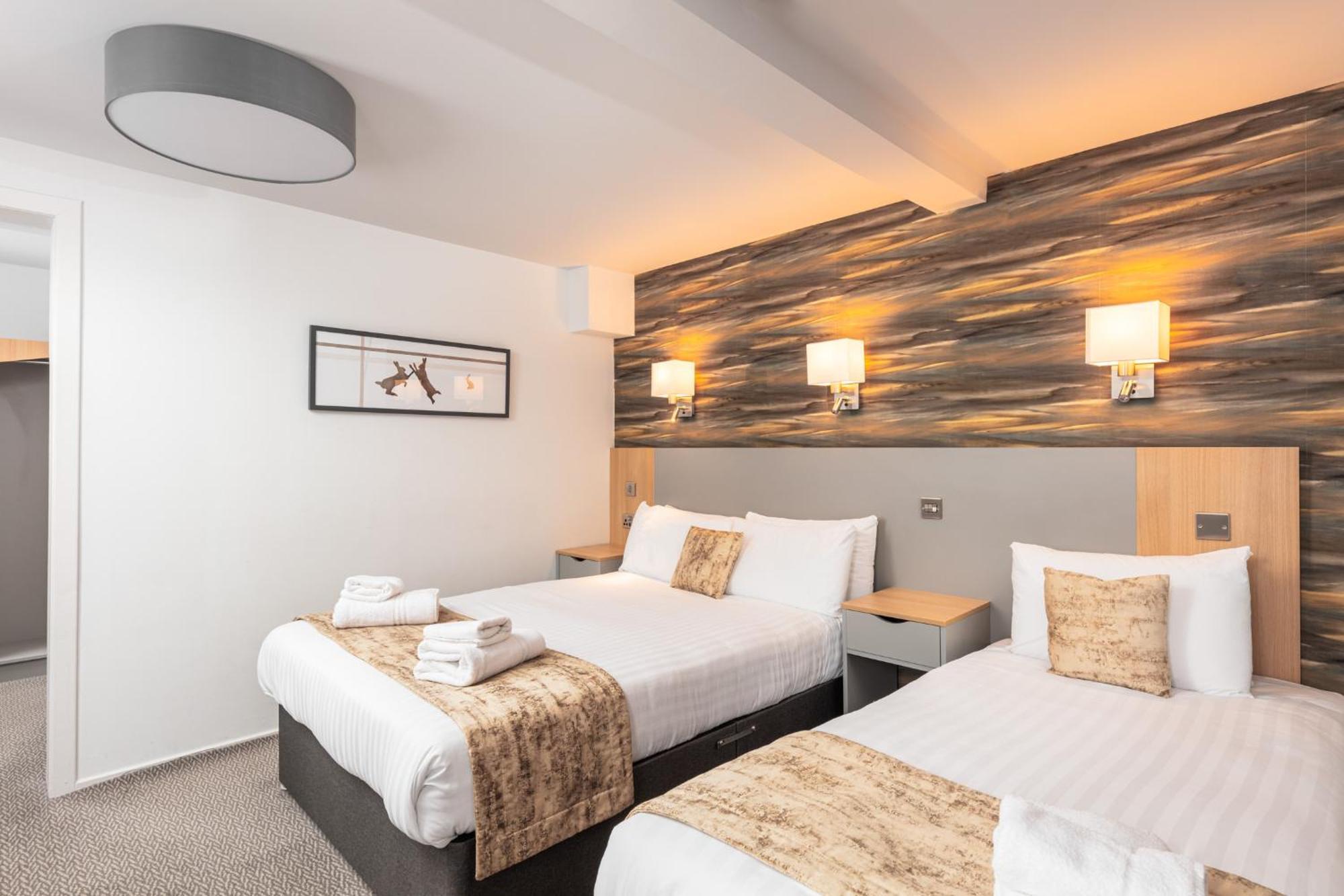 Caledonian Hotel 'A Bespoke Hotel' Ullapool Esterno foto